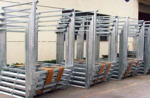 Stillages